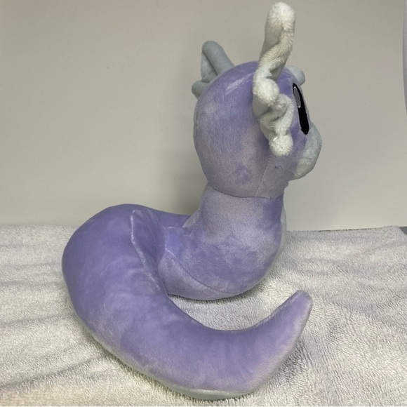 Dratini Pokemon plush toy - Picture 3 of 7